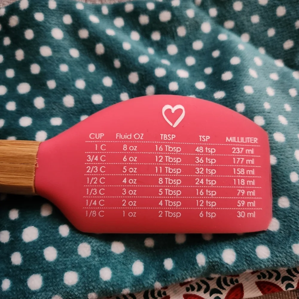 The Pioneer Woman kitchen towels 2-pk and Thyme & Table Spatulas x2